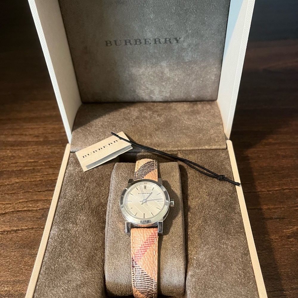 Burberry The City Haymarket watch